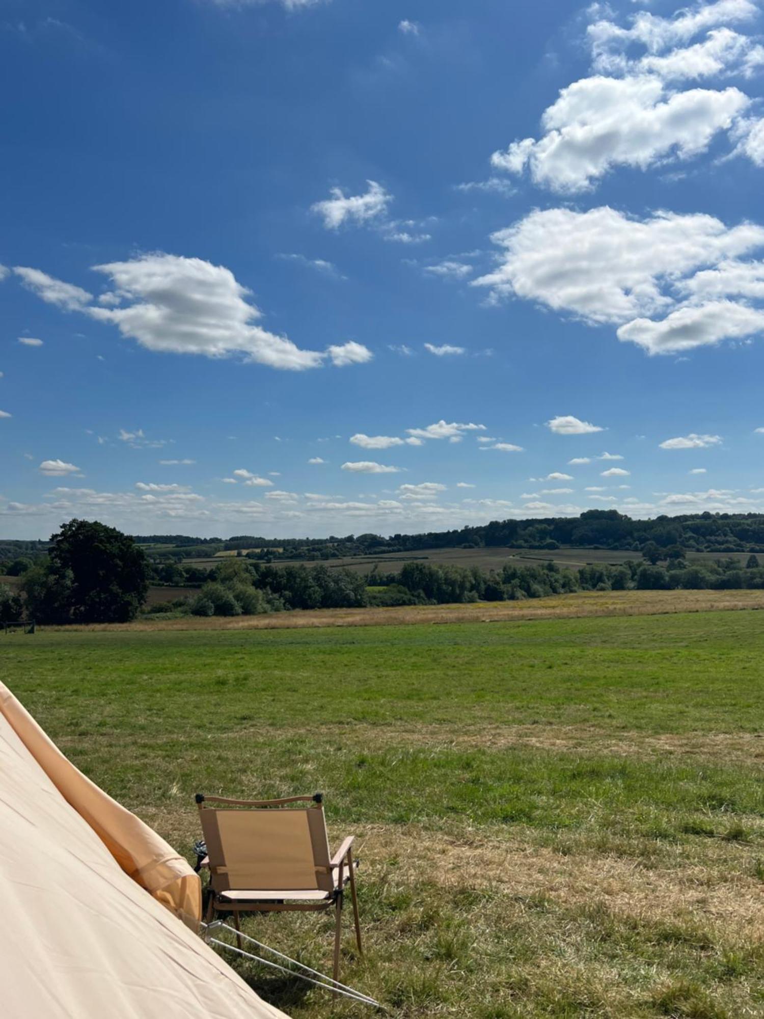 Bell Tent 4m Fossewold Farm Campsite Moreton-in-Marsh